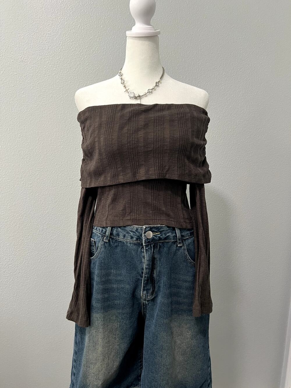 Forever 21 Off-Shoulder Y2K Top